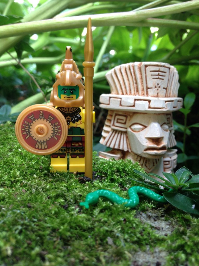 Brick Pic of the Day: Jungle guardian