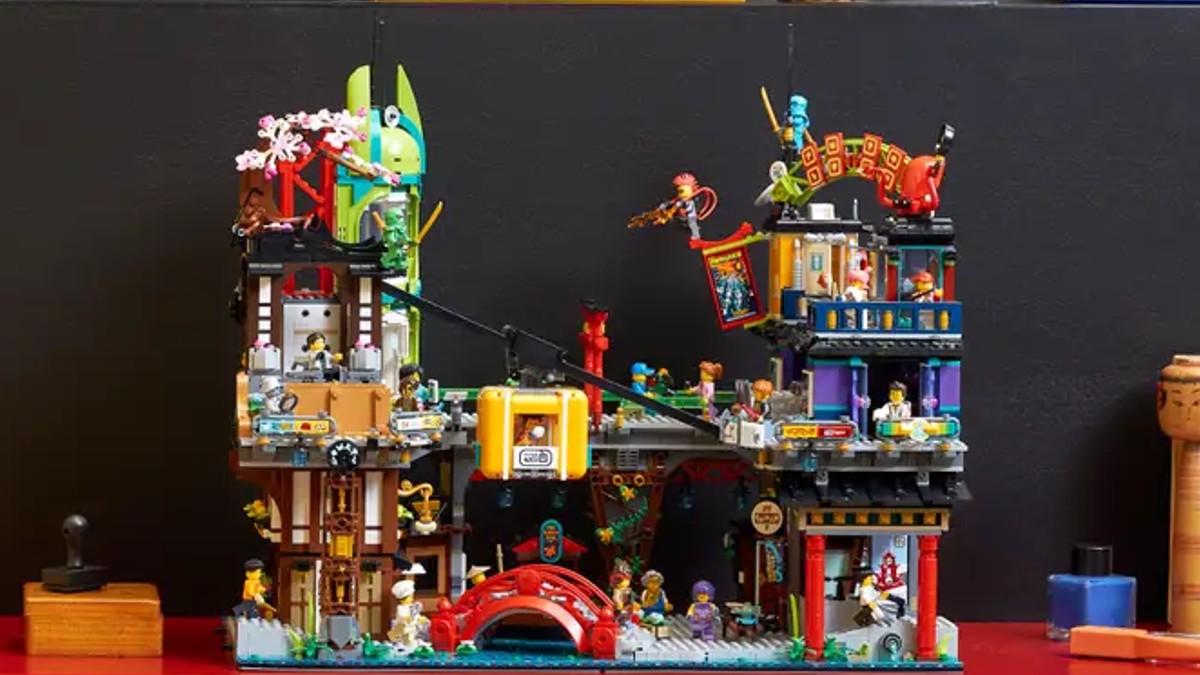 It's time for the next generation of LEGO NINJAGO City