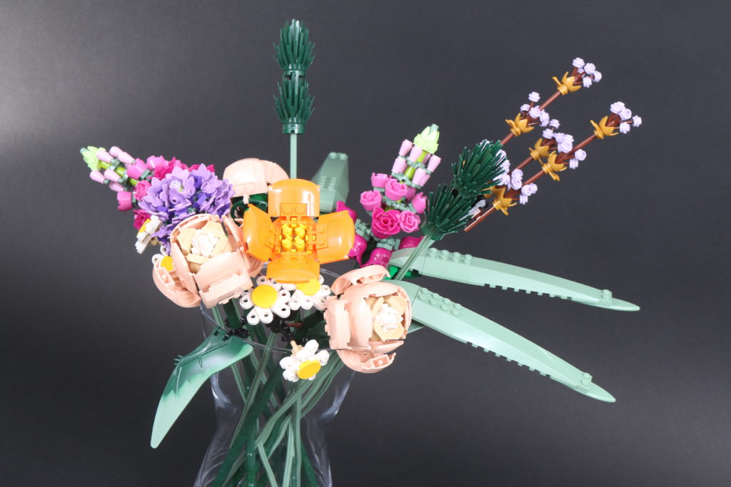 LEGO Botanical Collection 10280 Flower Bouquet review 2