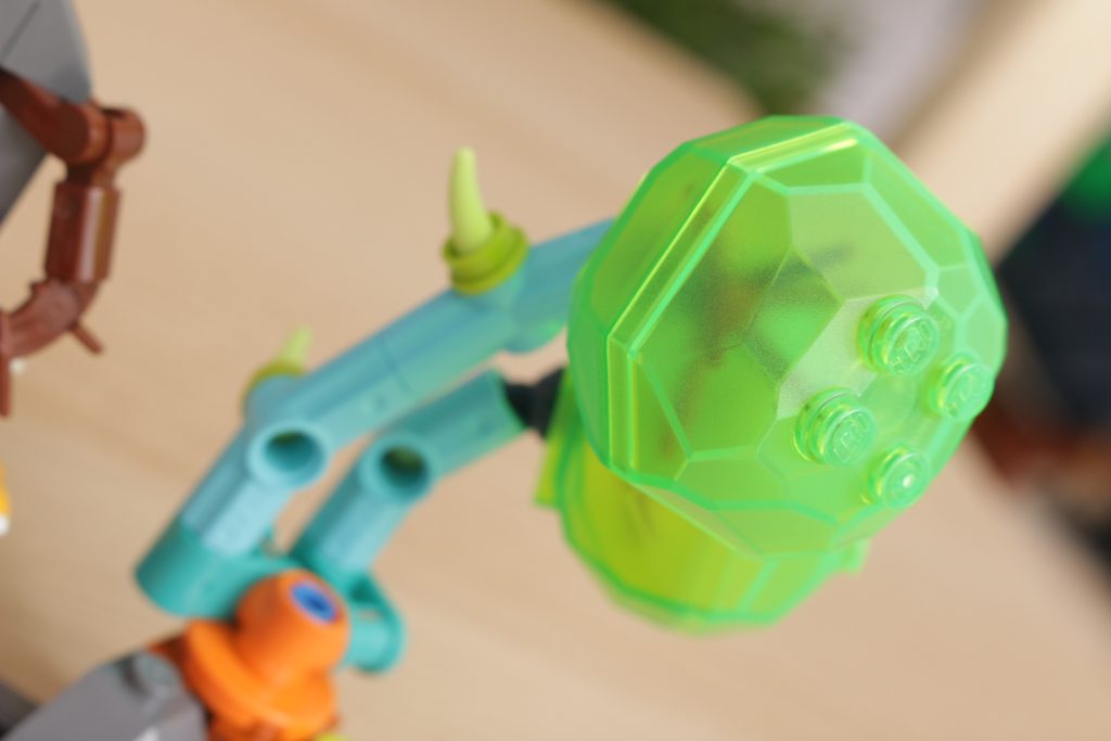 LEGO Avatar 75571 Neytiri Thanator vs. AMP Suit Quaritch review 7 1024x683