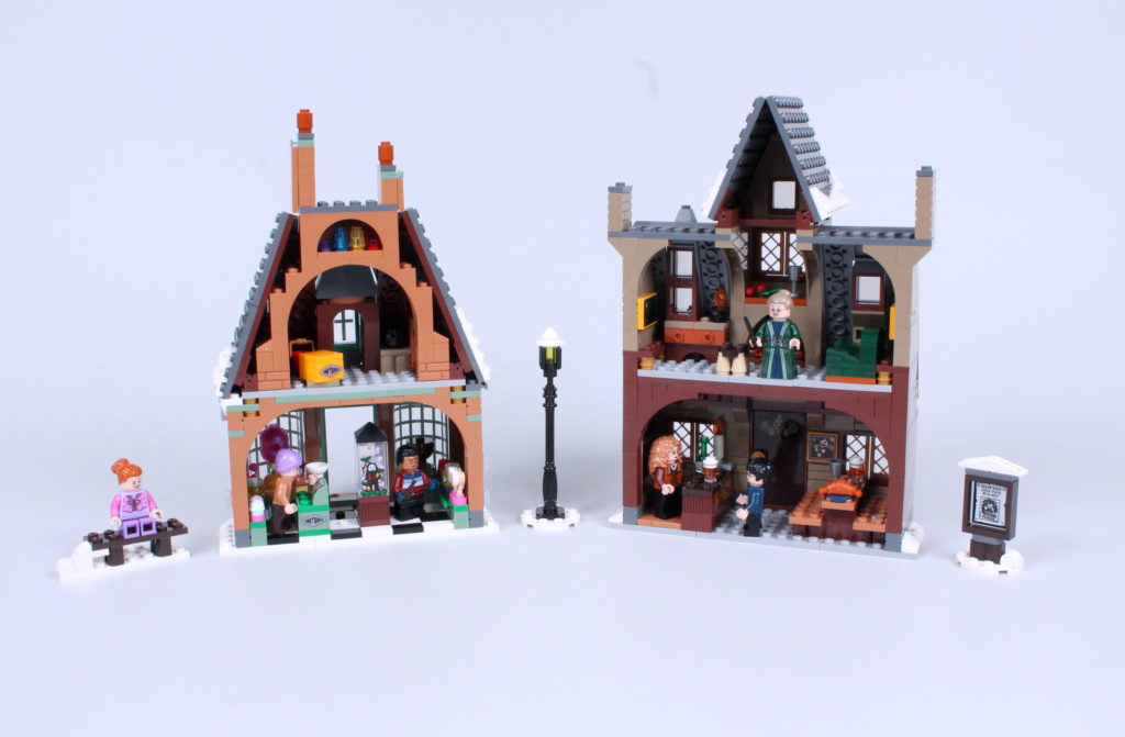 LEGO Harry Potter 76388 Hogsmeade Village Visit review 3