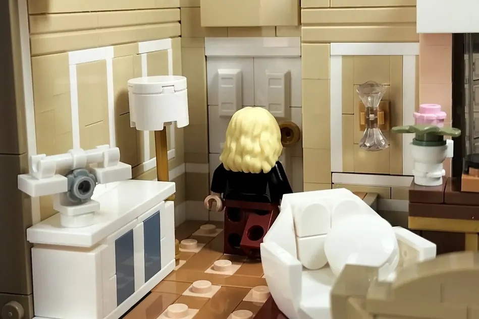 LEGO Ideas Happier Than Ever 13