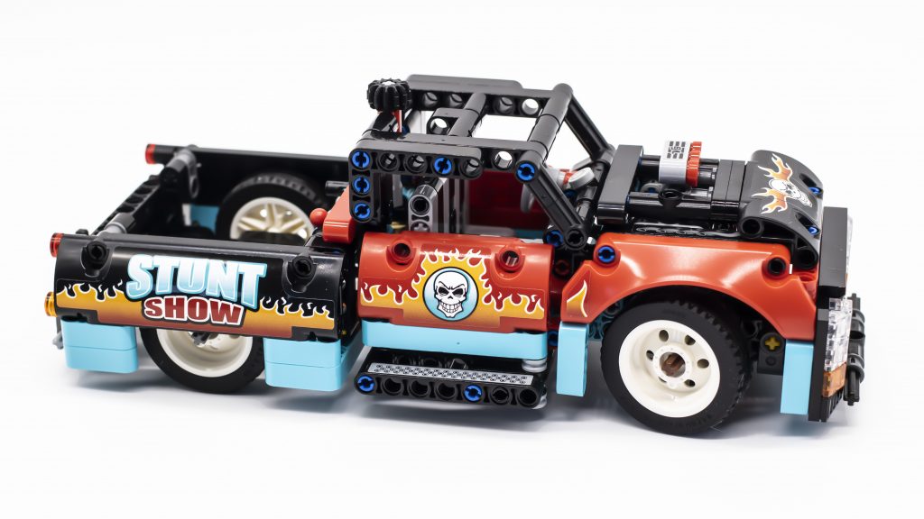 LEGO Technic Stunt Show Truck and Bike
