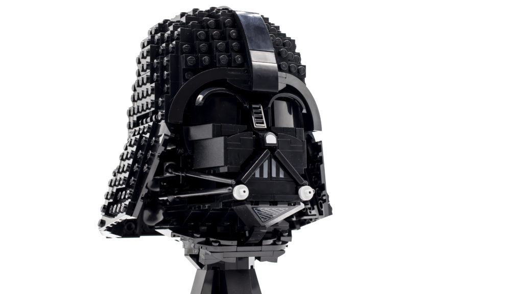 LEGO Star Wars 75304 Darth Vader Helmet 10