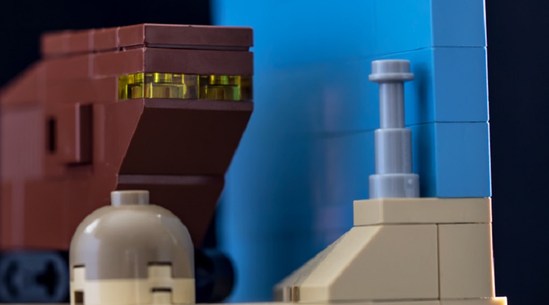 LEGO builds in 60 bricks: Star Wars droid sale