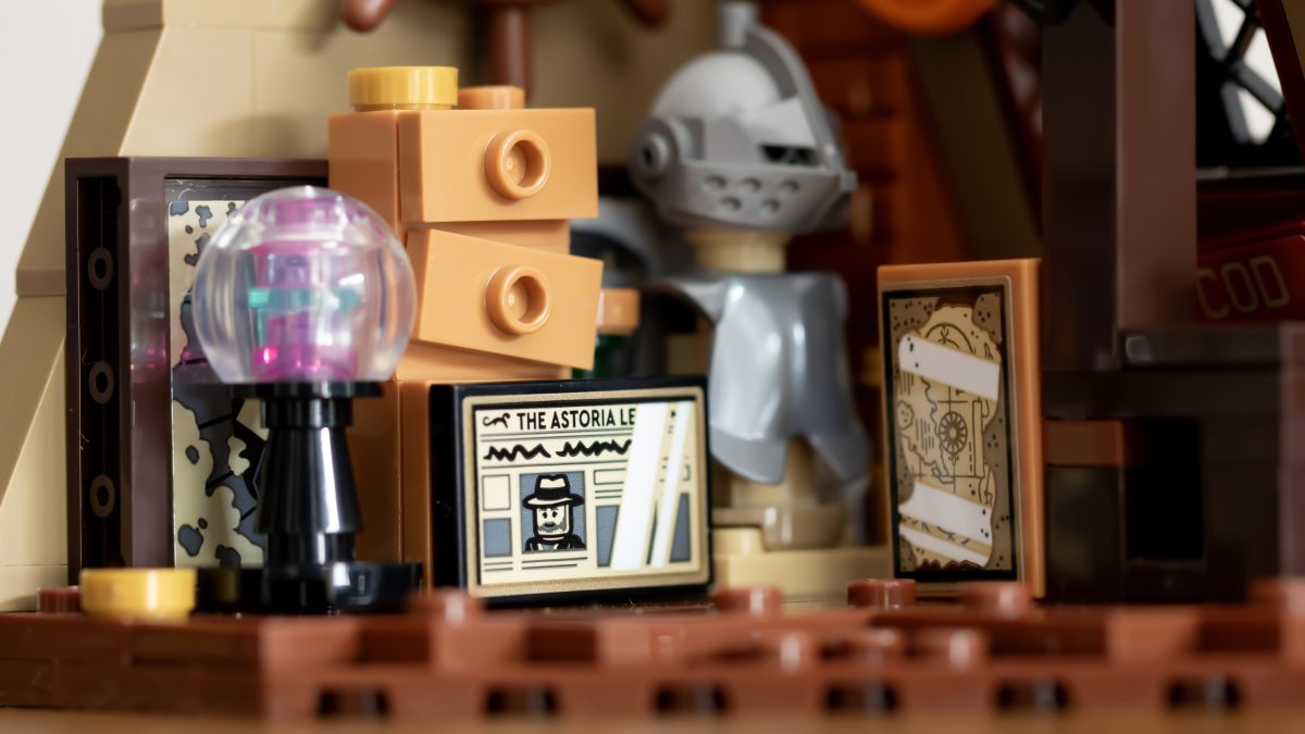 LEGO The Goonies 40773 The Walshes Attic GWP 10 1200x675