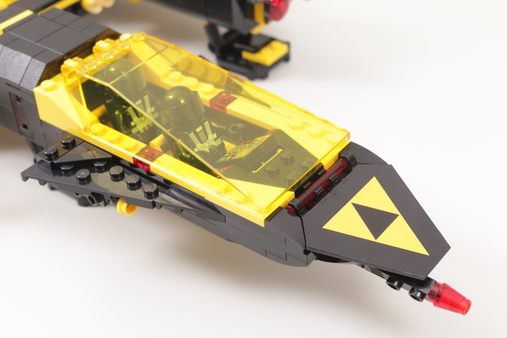 LEGO Icons 10355 Blacktron Renegade review 9 1024x683