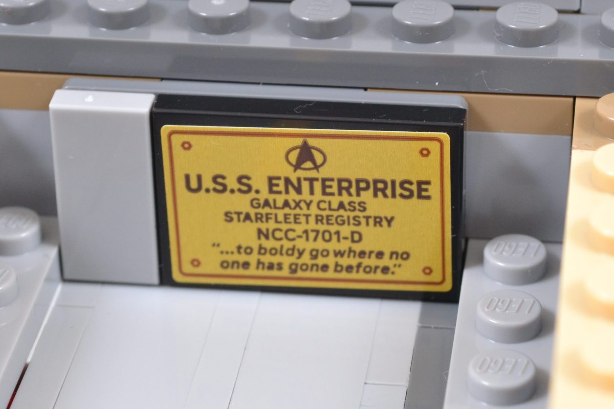 LEGO Icons 10356 USS Enterprise NCC 1701 D 50 edited 1200x800